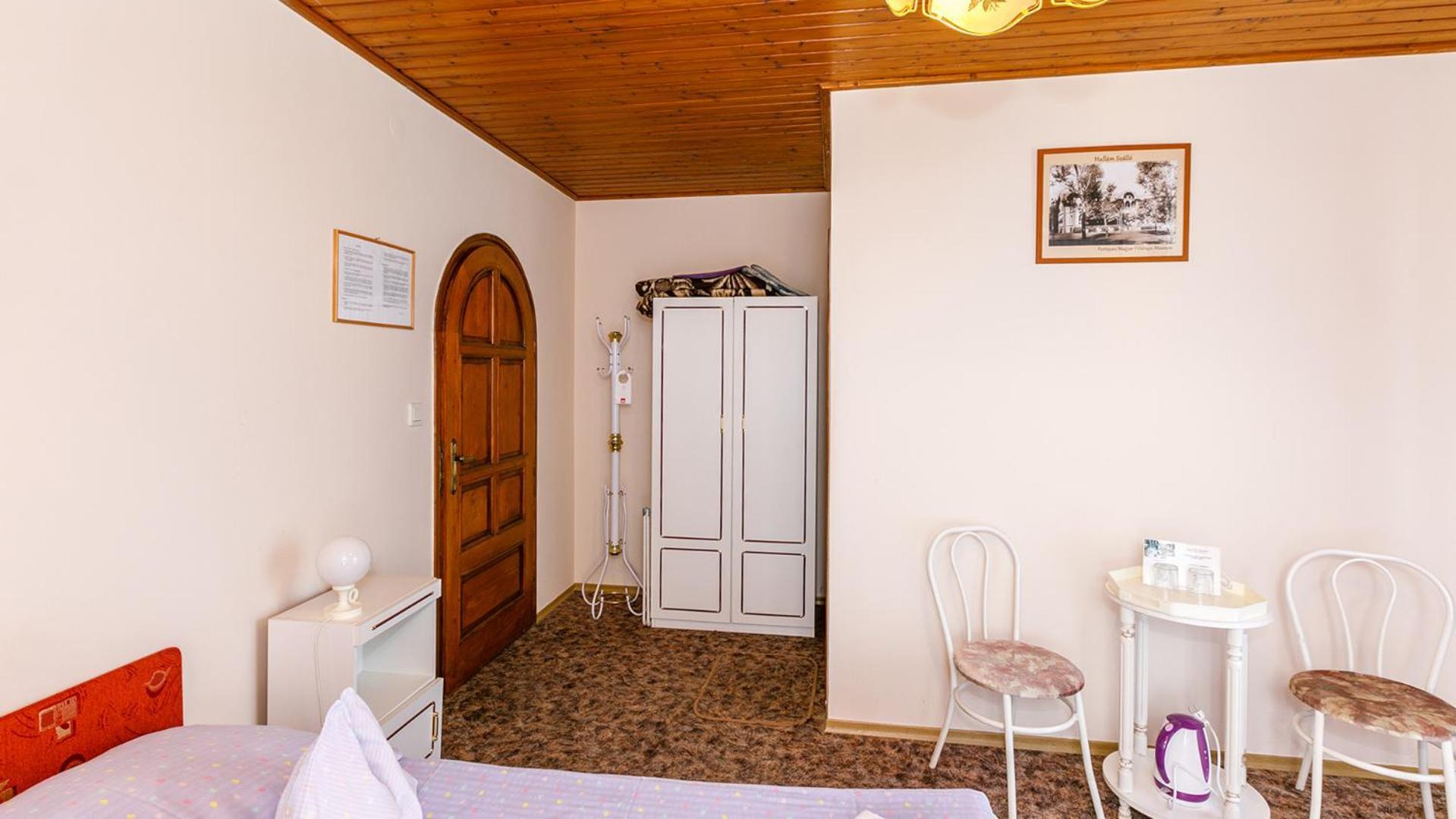 Steinhaus Bed & Breakfast Keszthely Extérieur photo