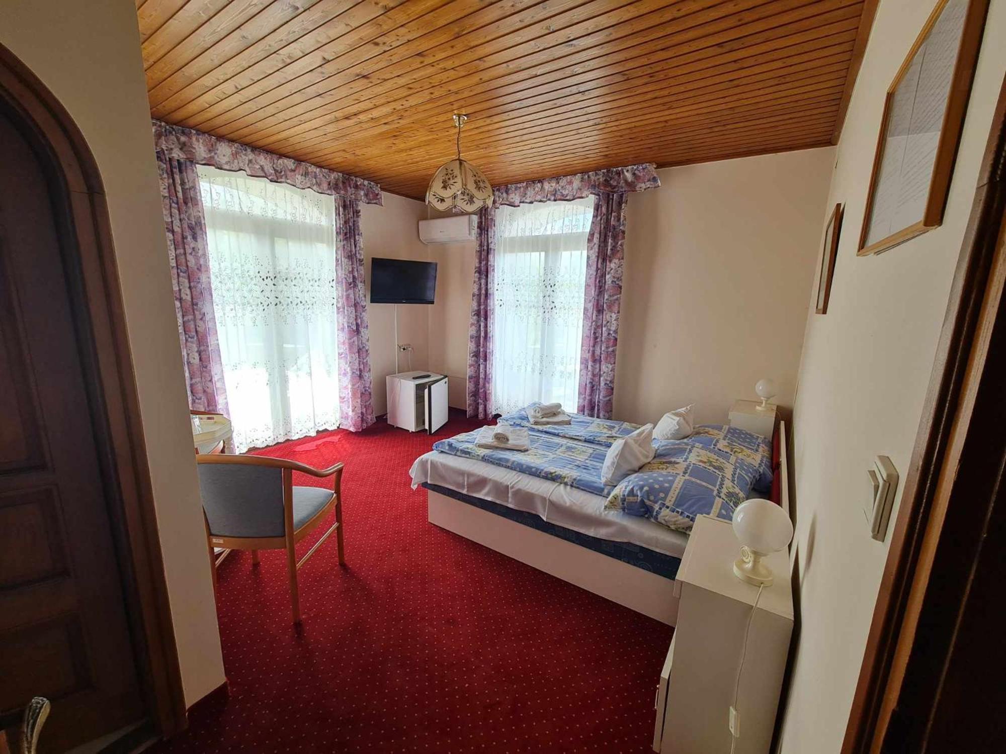 Steinhaus Bed & Breakfast Keszthely Extérieur photo