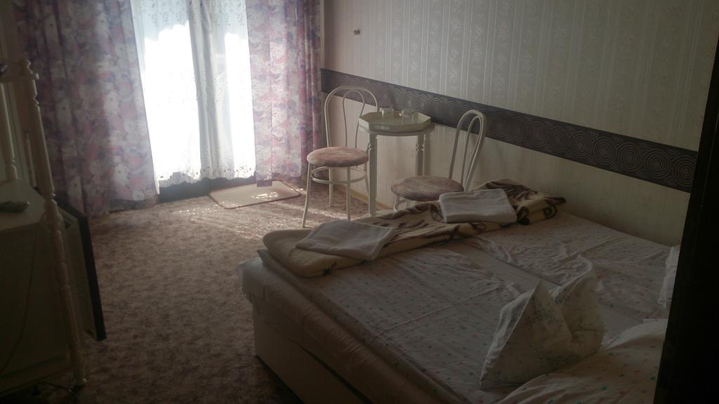 Steinhaus Bed & Breakfast Keszthely Extérieur photo